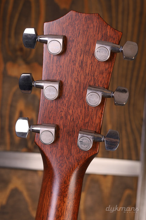 Taylor 514ce V-Class Cedar &amp; Mahogany + Free Taylor Strap!