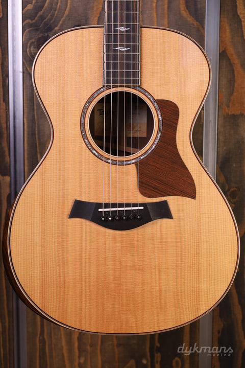 Taylor 812e