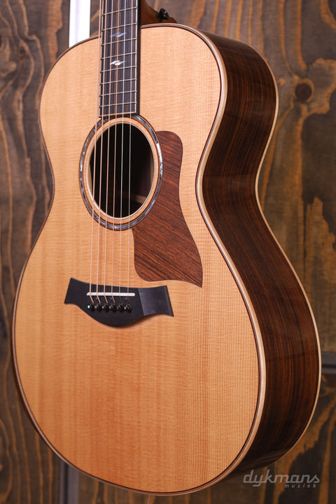 Taylor 812e