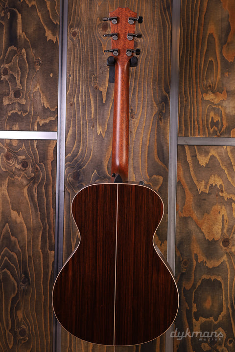 Taylor 812e