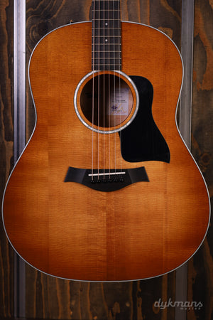 Taylor 217e Plus Special Edition Honeyburst