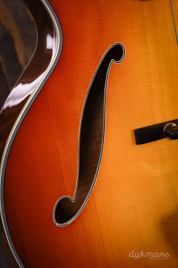 Eastman AR805CE