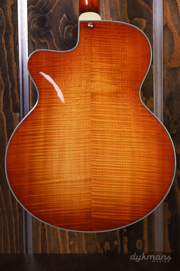 Eastman AR805CE