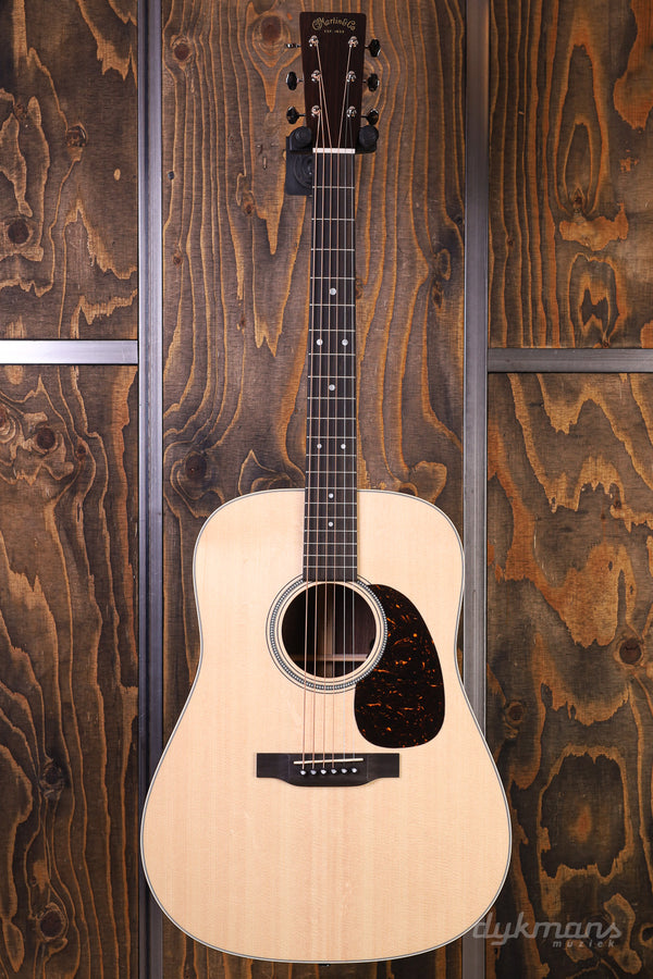 Martin D-16E Rosewood
