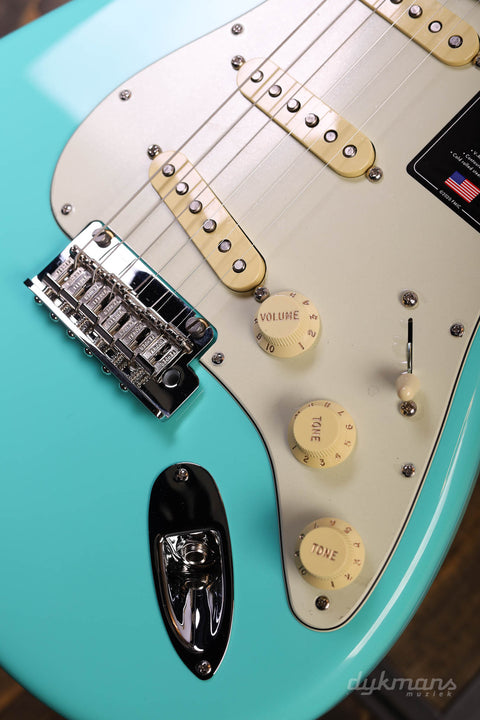 Fender Limited Edition American Pro II Strat Seafoam Green