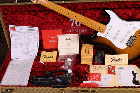 Fender 70th Anniversary American Vintage II 1954 Stratocaster #...110 GERESERVEERD