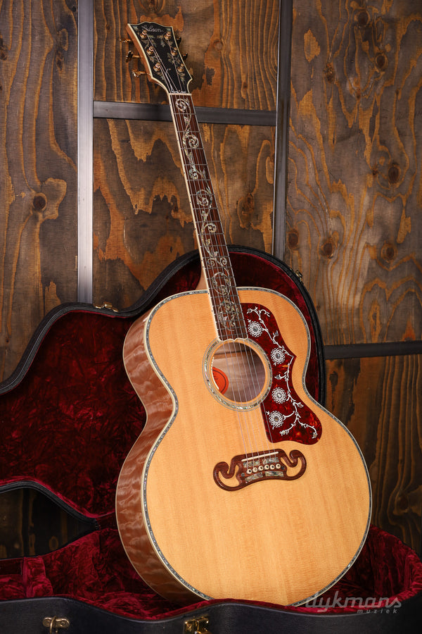 Gibson Acoustic SJ200 Vine Antique Natural Quilt PRE-OWNED!