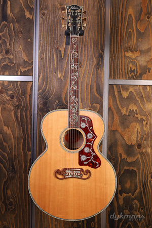 Gibson Acoustic SJ200 Vine Antique Natural Quilt PRE-OWNED!