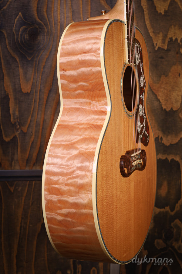 Gibson Acoustic SJ200 Vine Antique Natural Quilt PRE-OWNED!