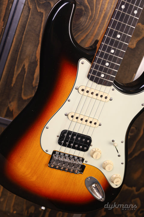 Del-Tone 60’s S-Style 3-Tone Sunburst