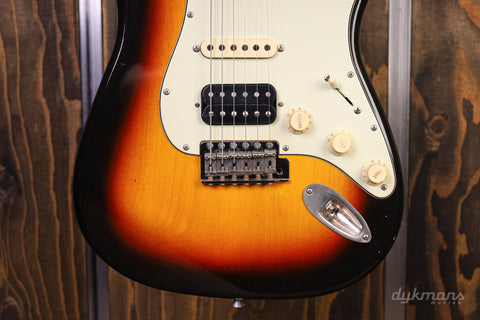 Del-Tone 60’s S-Style 3-Tone Sunburst