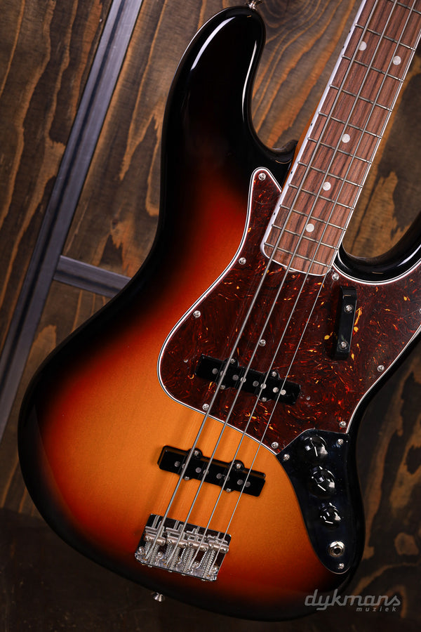 Fender American Vintage II 1966 Jazz Bass 3-Color Sunburst PRE-OWNED!
