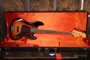 Fender American Vintage II 1966 Jazz Bass 3-Color Sunburst PRE-OWNED!