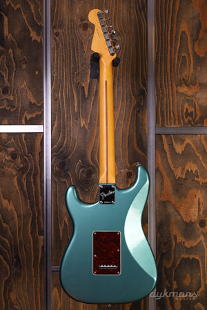 Fender American Professional Classic Stratocaster SSS Sherwood Green