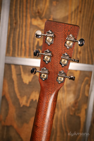 Martin 00-10E Retro Joe Bonamassa