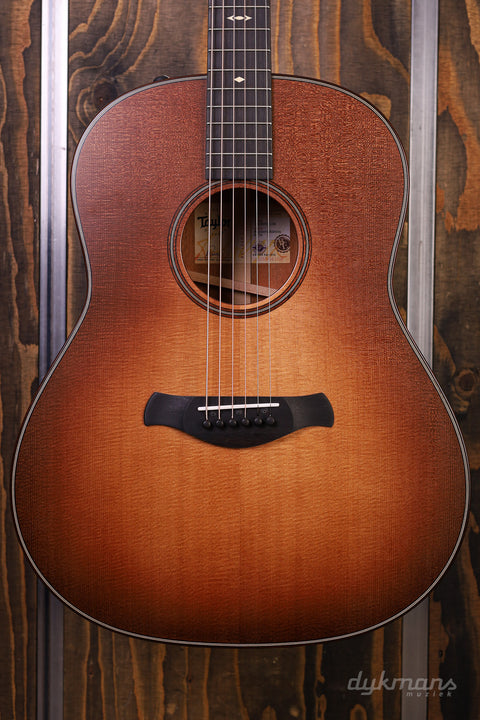 Taylor Builder's Edition 517e Grand Pacific Wild Honey Burst