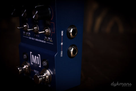 Walrus Audio MAKO M1 High-Fidelity Modulation Machine