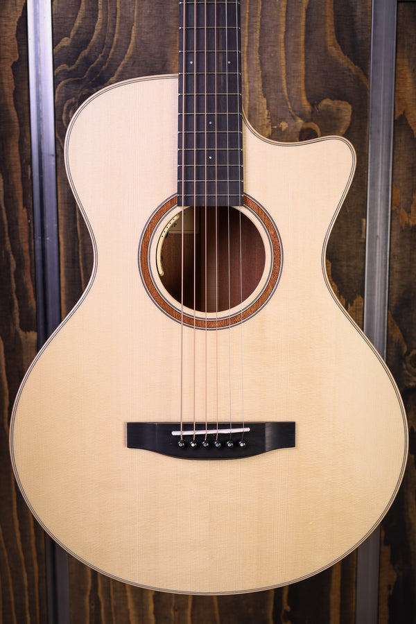 Lakewood A-14 CP