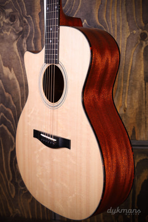 Eastman AC122L-1CE