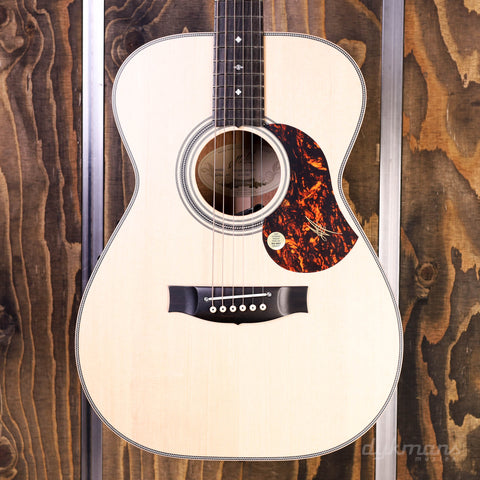 Maton EBG808 Artist