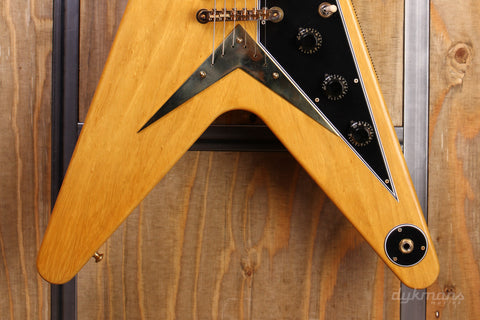 Gibson Custom Shop 1958 Korina Flying V Reissue (Black Pickguard) - Natural