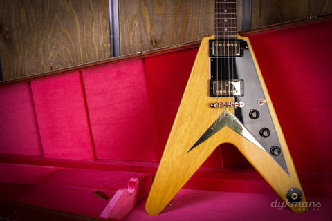 Gibson Custom Shop 1958 Korina Flying V Reissue (Black Pickguard) - Natural