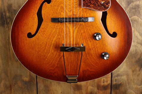 Godin 5th Avenue Kingpin P90 Cognac Burst