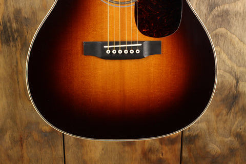 Martin Guitars 000-28EC