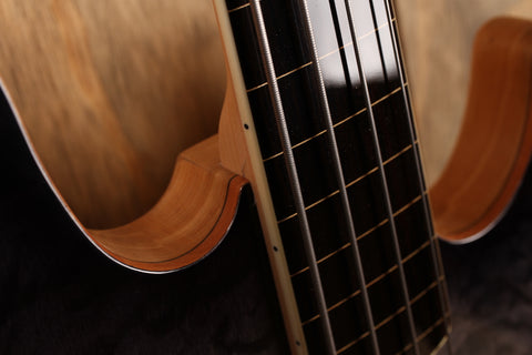 Sire Marcus Miller V9 S4F/TB fretless 