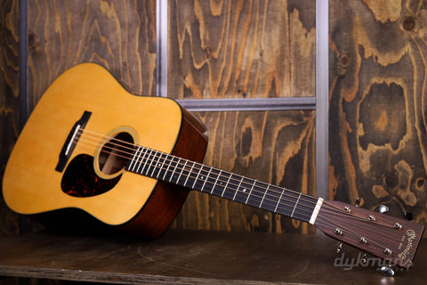 Martin D-18 Dreadnought