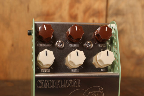 ThorpyFX Camoflange Flanger