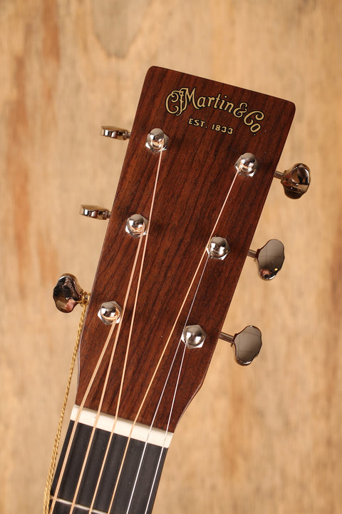 Martin D-16e-R Dreadnought