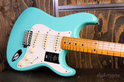 Fender American Vintage II '57 Stratocaster Sea Foam Green