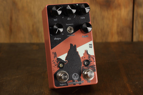 Walrus Audio Monument V2 Tremolo