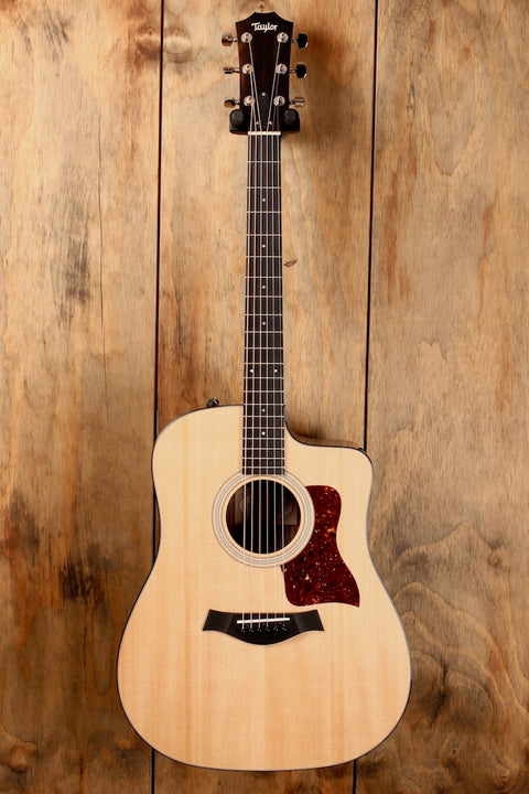 Taylor 210ce plus