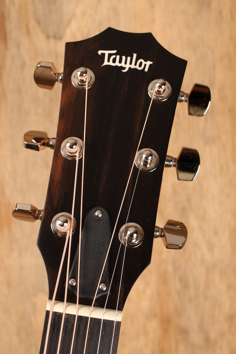 Taylor 210ce plus