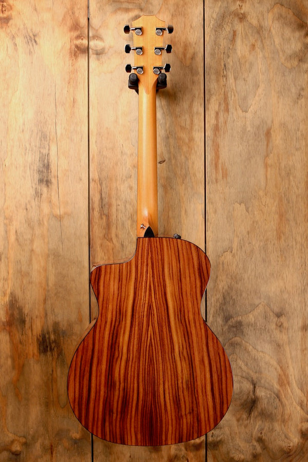 Taylor 214ce plus 