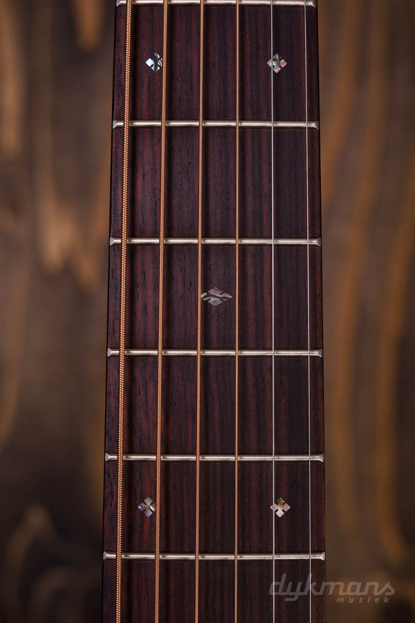 Martin D-15M