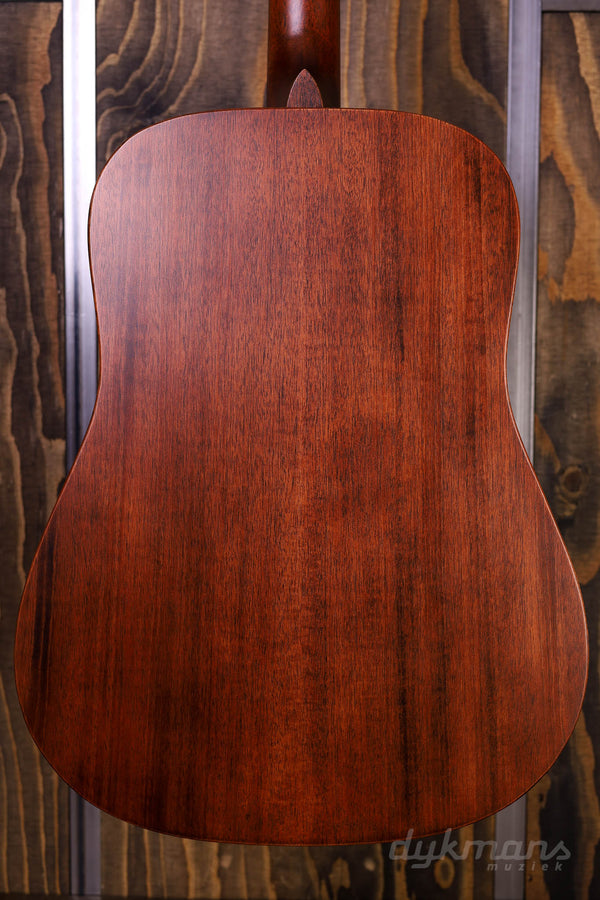 Martin D-15M