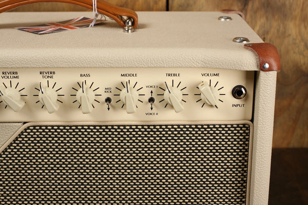 Victory Amps V40 Deluxe Head