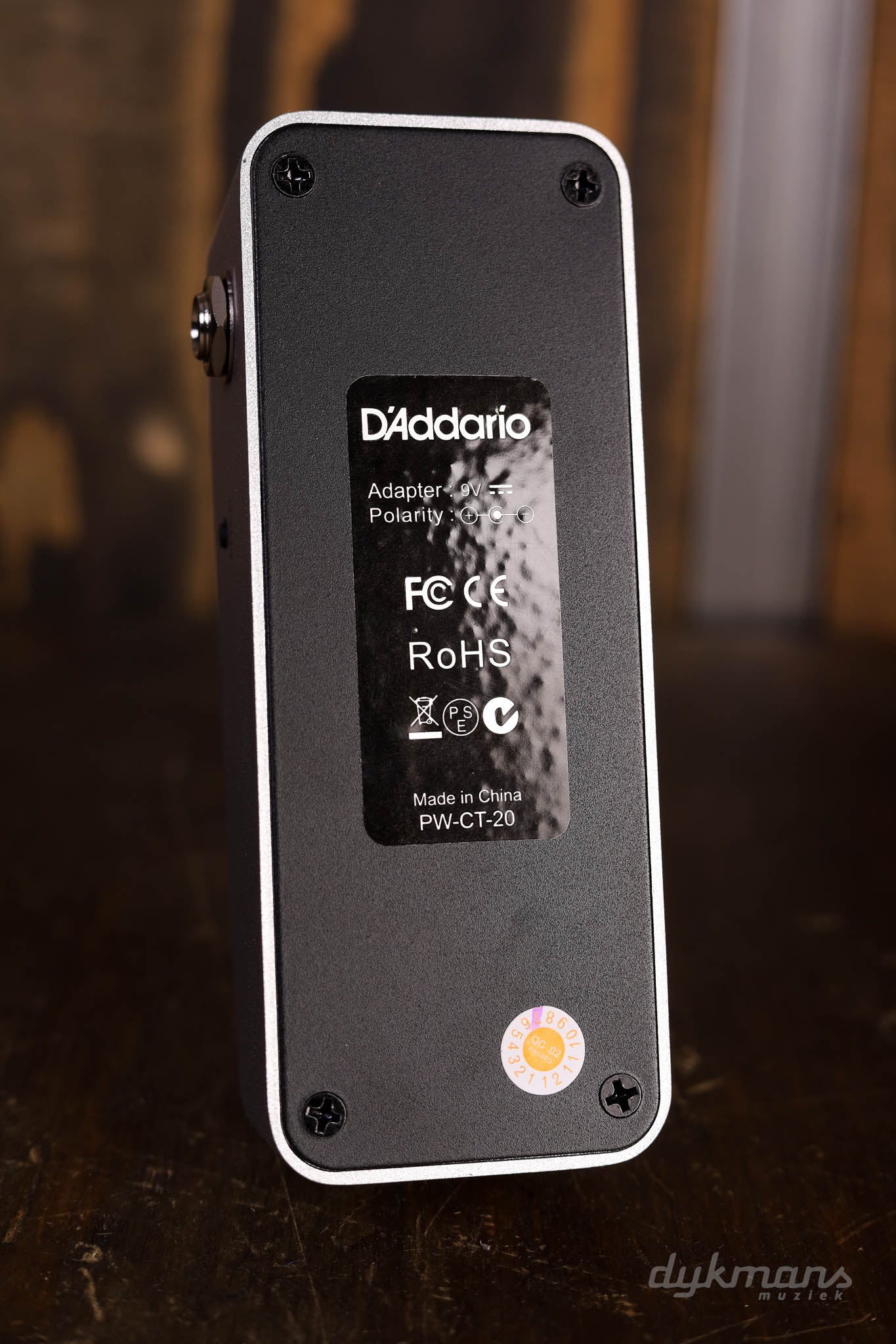 d'addario pedal tuner D'Addario Chromatic Pedal Tuner – Dijkmans Guitars