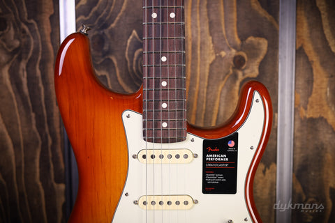 Fender Stratocaster American Performer Honey Burst