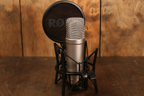 Rode NT1-A Complete Vocal Recording Solution