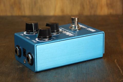 Way Huge Smalls Aqua Puss Analog Delay