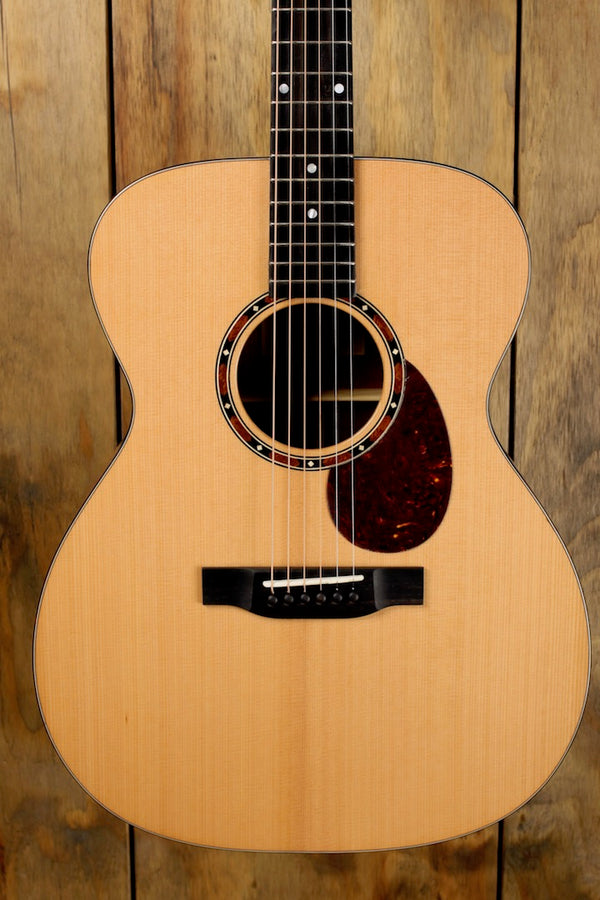 Eastman E2OM CD