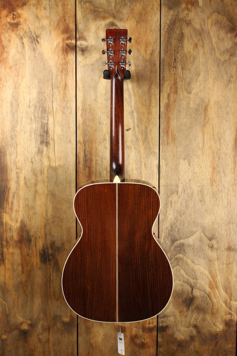 Eastman E20OM