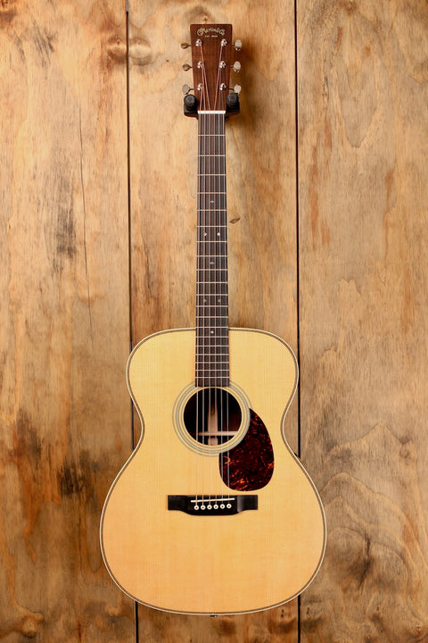 Martin OM-28E