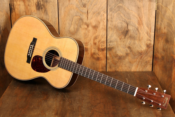 Martin OM-28E
