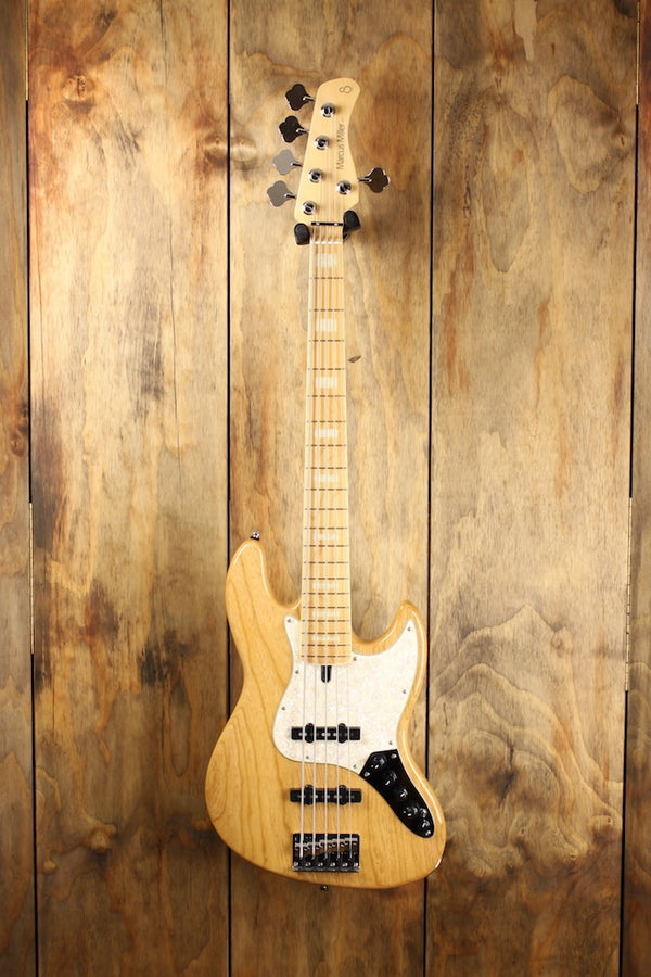 Sire Marcus Miller V7 Swamp Ash 5-string Natural