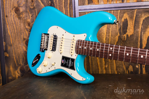 Fender American Pro II Strat HSS MBL